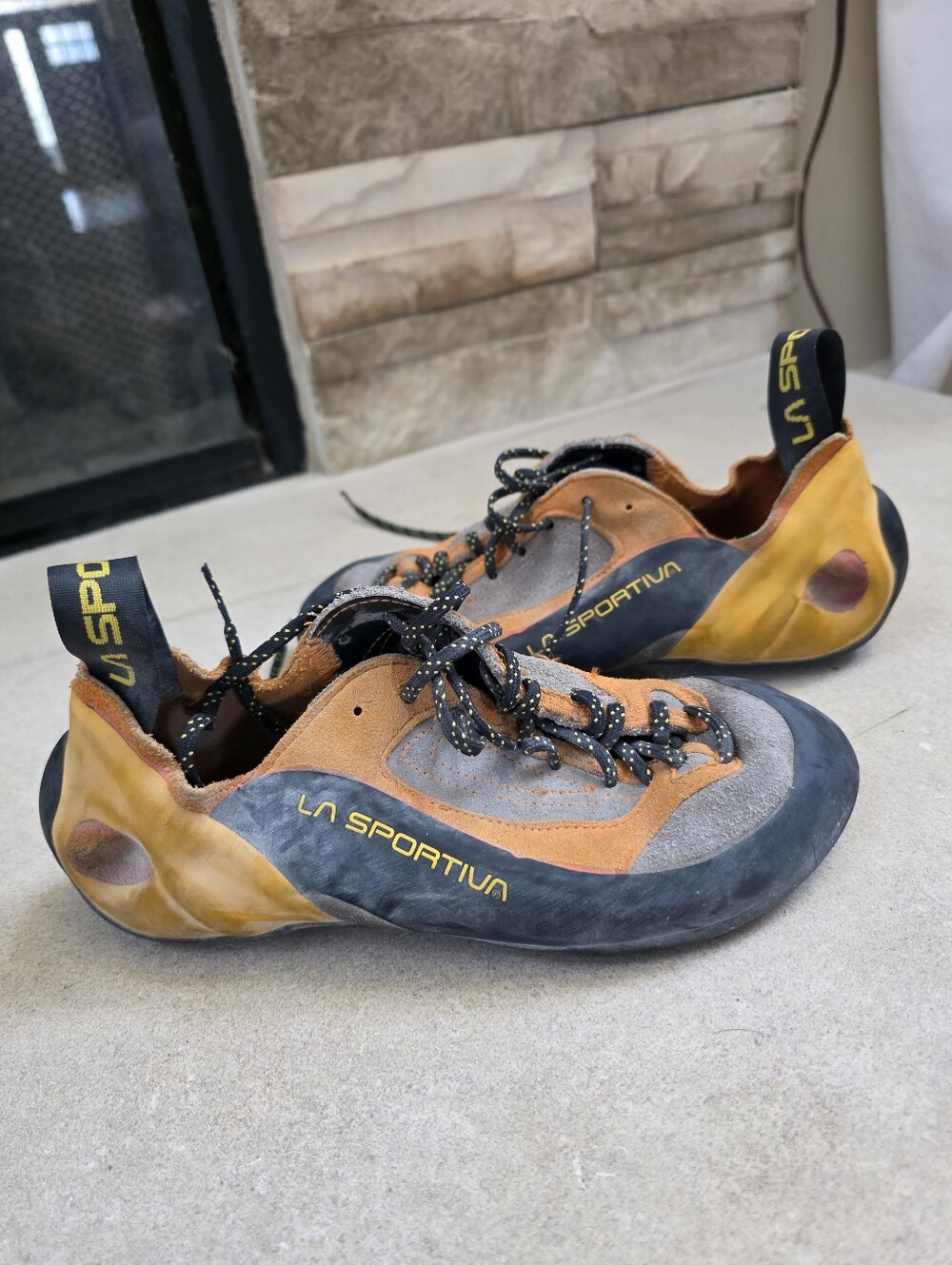 All Around La Sportiva Finale Climbing Shoes  Mens 7 Womens 8